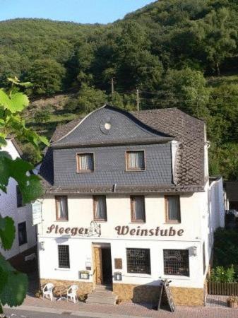 Steeger Weinstube Hotel บาคาราค ภายนอก รูปภาพ